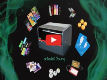Artis Young; UV PRINTER VOOR INSTORE PERSONALISATIE VAN OBJE beschikbaar voor biedingen