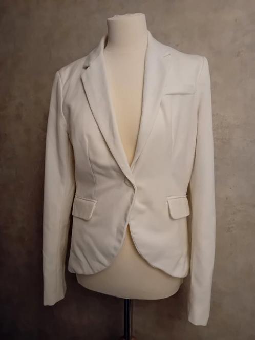 > Offwhite blazer, Only! z.g.a.n., Kleding | Dames, Jasjes, Kostuums en Pakken, Zo goed als nieuw, Jasje, Maat 38/40 (M), Wit