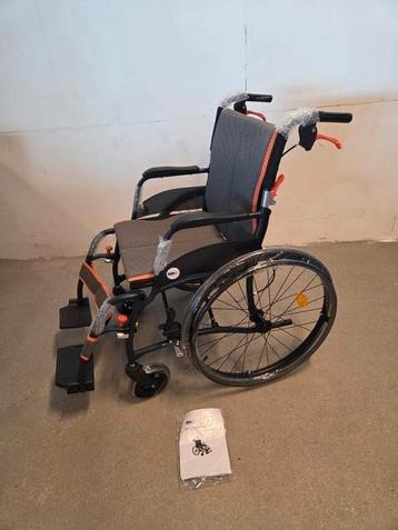 Ultra lichtgewicht rolstoel opklapbaar / NIEUW ! beschikbaar voor biedingen