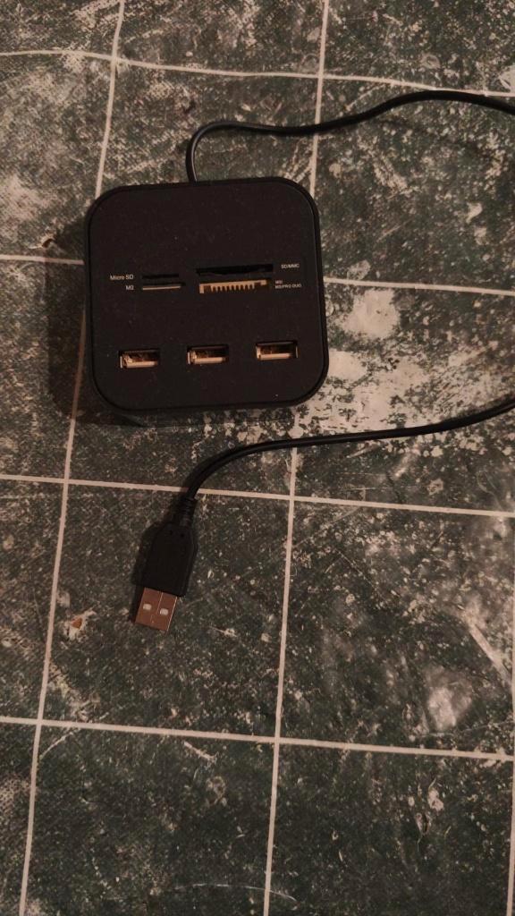 eWent Card Reader USB2.0 Combo Hub, Computers en Software, Geheugenkaartlezers, Gebruikt, Ophalen of Verzenden