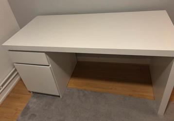 Ikea Malm Bureau - Wit 140x65 - afbeelding 3