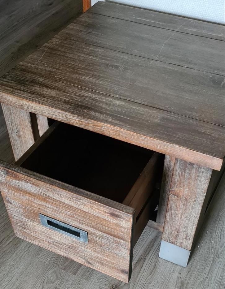 Salontafel van acaciahout, Huis en Inrichting, Tafels | Salontafels, Minder dan 50 cm, 50 tot 100 cm, 50 tot 100 cm, Vierkant