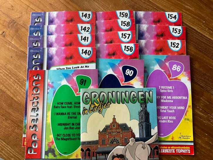 Muziekboeken Collectie: Keyboard, Piano, Orgel - 86 Pop Song, Muziek en Instrumenten, Bladmuziek, Gebruikt, Les of Cursus, Populair