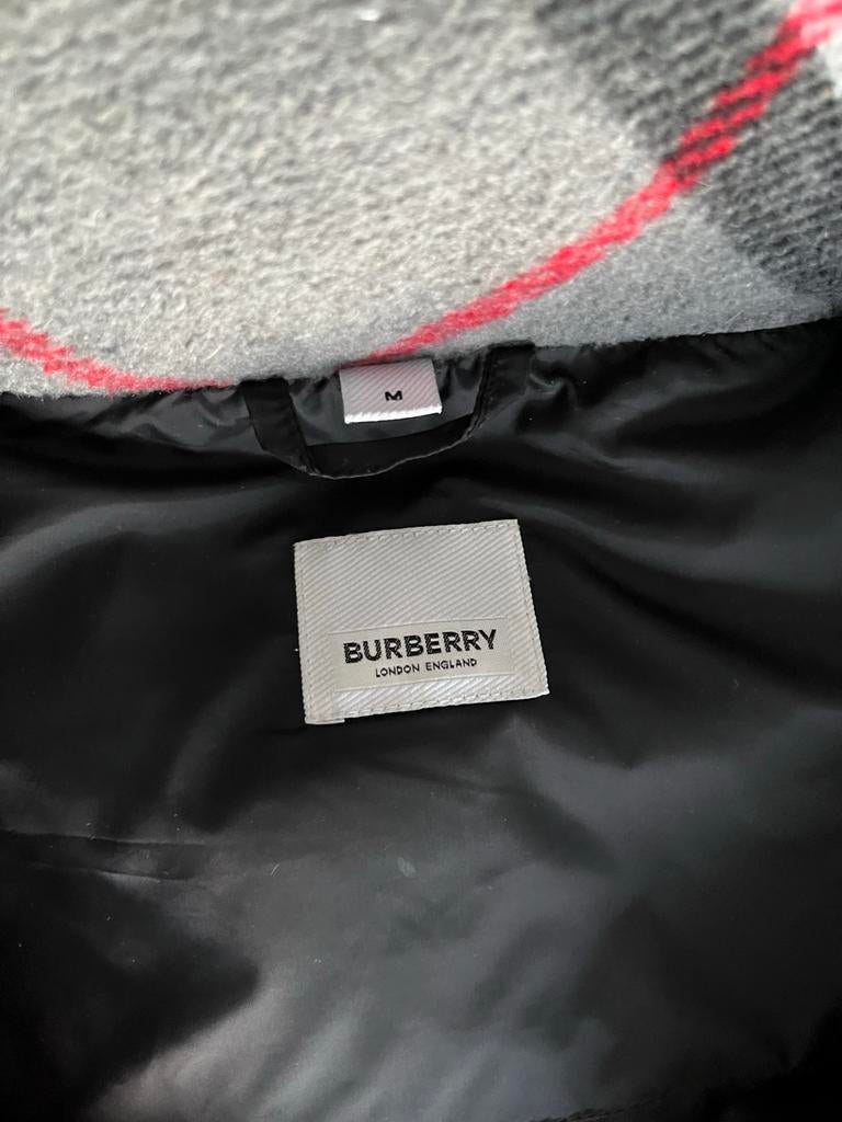 Burberry Puffer Jas - Rood gestreept, Verzenden, Zo goed als nieuw, Maat 48/50 (M), Zwart