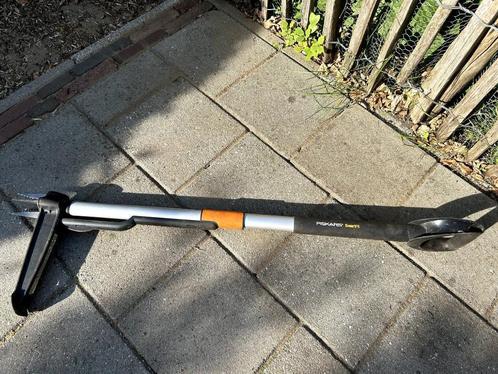 Fiskars Smartfit telescopische onkruidsteker, Tuin en Terras, Hand-tuingereedschap, Zo goed als nieuw, Overige soorten, Ophalen