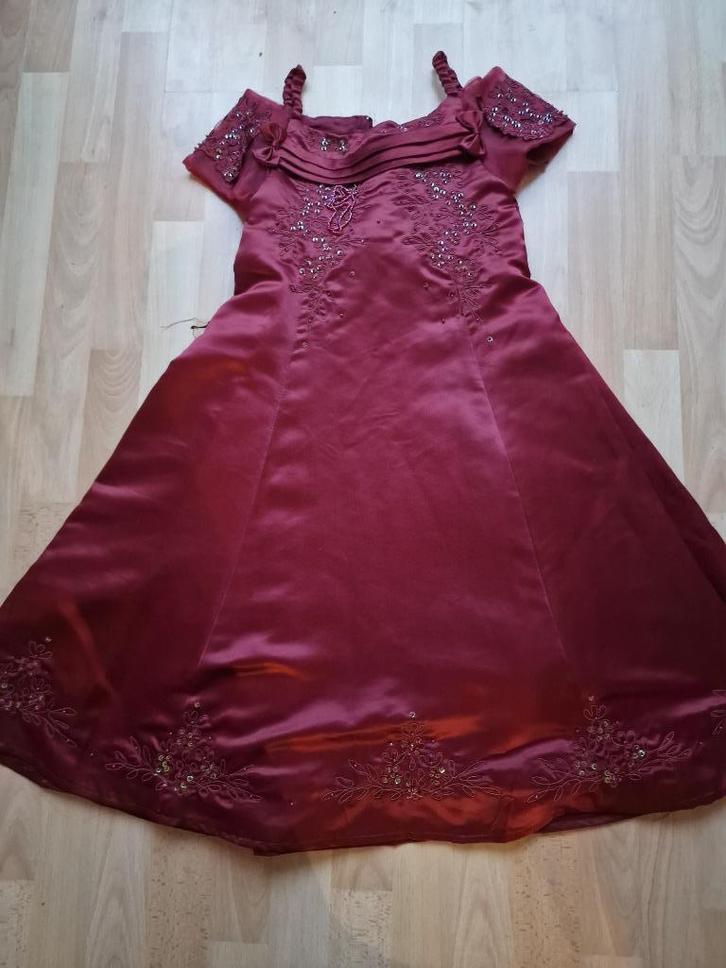 schitterende bordeaux feestjurk/galajurk, Kinderen en Baby's, Kinderkleding | Maat 146, Zo goed als nieuw, Meisje, Jurk of Rok