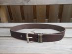 Mooie bruine leren riem met in 4 kleuren metalen passanten, 80 tot 90 cm, Verzenden, Echt leder, Nieuw