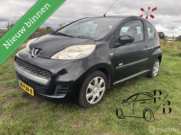 Peugeot 107 1.0-12V Millesim 200 AIRCO GELEVERD MET NIEUWE A beschikbaar voor biedingen