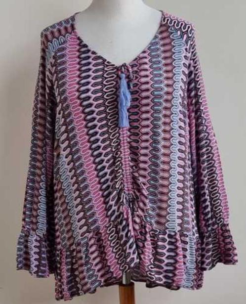 Geweldige roze/lichtblauwe a-lijn blouse met print mt. 46/48, Kleding | Dames, Grote Maten, Zo goed als nieuw, Blouse of Tuniek