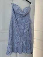 Lipsy Blue Lace Off Shoulder Dress, Blauw, Maat 42/44 (L), Ophalen of Verzenden, Zo goed als nieuw