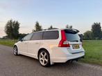 Volvo V70 2.5 FT R-Design / wit / handgesch. / 231PK / leer, Auto's, Volvo, Euro 5, Zwart, Stationwagon, Particulier