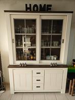 Complete set landelijke meubelen., Ophalen