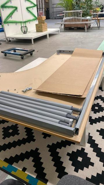Ikea bureau GRATIS