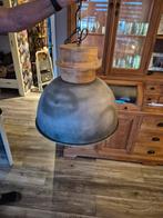 Industriële hanglamp met houten details, Ophalen, Gebruikt, Minder dan 50 cm, Industrieel