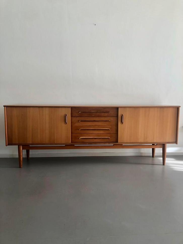 Vintage teak dressoir Cortina Nils JonssonTroeds Möbelfabrik, Huis en Inrichting, Kasten | Dressoirs, Zo goed als nieuw, 200 cm of meer