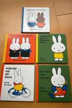 Dick Bruna - Opa en Oma Pluis PLUS 4 andere boekjes Nijntje, Fictie algemeen, Ophalen of Verzenden, Zo goed als nieuw, Dick Bruna