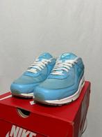 ALS NIEUW! Maat 43 - Nike Air Max 90 Ocean Bliss, Kleding | Heren, Schoenen, Overige kleuren, Verzenden, Nike, Nike