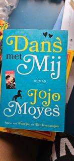 Jojo Moyes - Dans met mij, Jojo Moyes, Ophalen of Verzenden, Zo goed als nieuw