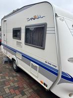 Hobby 30 bouwjaar 2004 nwe model, Vast bed, Rondzit, Hobby, Kachel