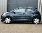 Toyota Aygo 1.0 VVT-i x-play, Voorwielaandrijving, Euro 5, Stof, Gebruikt
