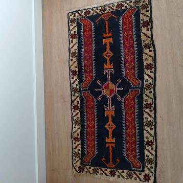 Perzische loper 110 x 55 cm beschikbaar voor biedingen