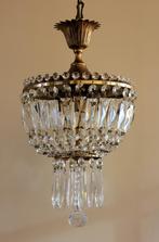 Messing kroonluchtertje met kristallen, Ophalen