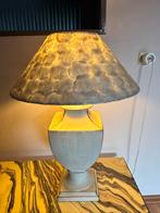 Indonesische Schelpen Tafellamp 75cm, Huis en Inrichting, Lampen | Tafellampen, Ophalen, Gebruikt, Overige materialen, 75 cm of meer