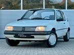 Peugeot 205 1.1 XR | 65.000 KM | Veel vernieuwd! | Zeldzaam, Auto's, Voorwielaandrijving, 4 cilinders, Wit, Origineel Nederlands