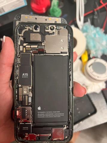 Iphone 13  beschikbaar voor biedingen