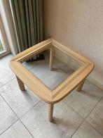 Tafel of bijzettafel met glazenblad., Ophalen, Gebruikt