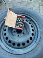 Winterbanden met stalen velgen, Auto diversen, Sneeuwkettingen, Ophalen, Zo goed als nieuw