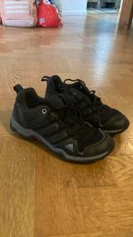 Adidas Terrex wandelschoenen kind maat 34, Ophalen of Verzenden, Gedragen, Wandelschoenen of Bergschoenen