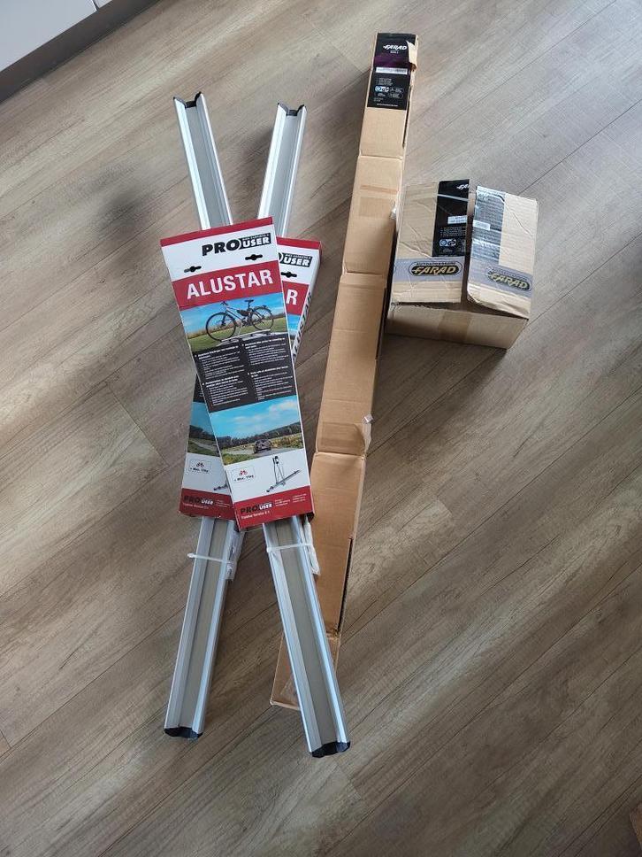 Complete Fietsendragerset Farad & Pro-User - Nieuw in Doos, Auto diversen, Fietsendragers, Nieuw, Dakdrager, 2 fietsen, Ophalen