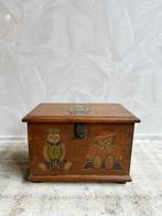 Vintage houten speelgoedkist met beren afbeeldingen, -, -, Ophalen of Verzenden, Zo goed als nieuw