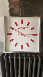 VEDETT wandklok, Ophalen of Verzenden, Zo goed als nieuw