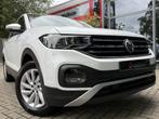 Volkswagen T-Cross 1.0 TSI *!* ECC/ CARPLAY/ CAMERA/ RADAR/, Voorwielaandrijving, Euro 6, 620 kg, Wit