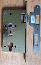 P+E Dag- en Nacht deurslot incl. Sluitplaat, Doe-het-zelf en Verbouw, Hang- en Sluitwerk, Ophalen of Verzenden, Nieuw, IJzer, Slot