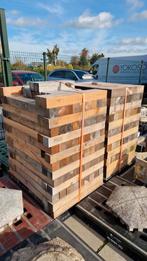 Opgestapelde houten blokken, Doe-het-zelf en Verbouw, Gebruikt, 25 tot 50 mm, Ophalen of Verzenden, Balk