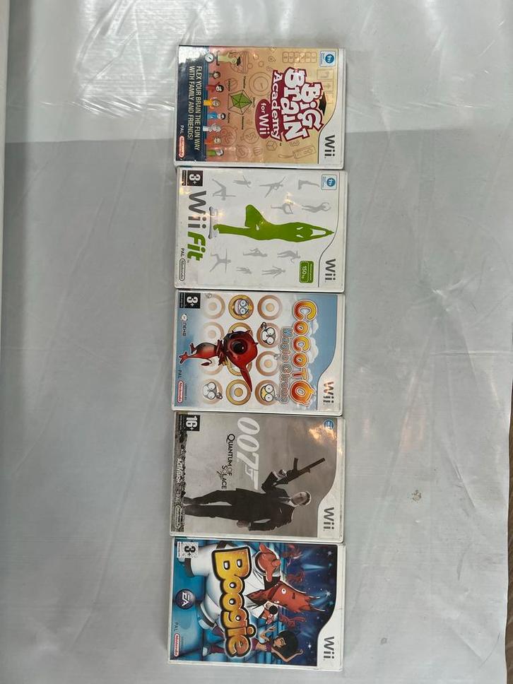 Wii Spellen Collectie - Big Brain, Wii Fit, 007, etc., Spelcomputers en Games, Games | Overige, Gebruikt, Puzzel en Educatief