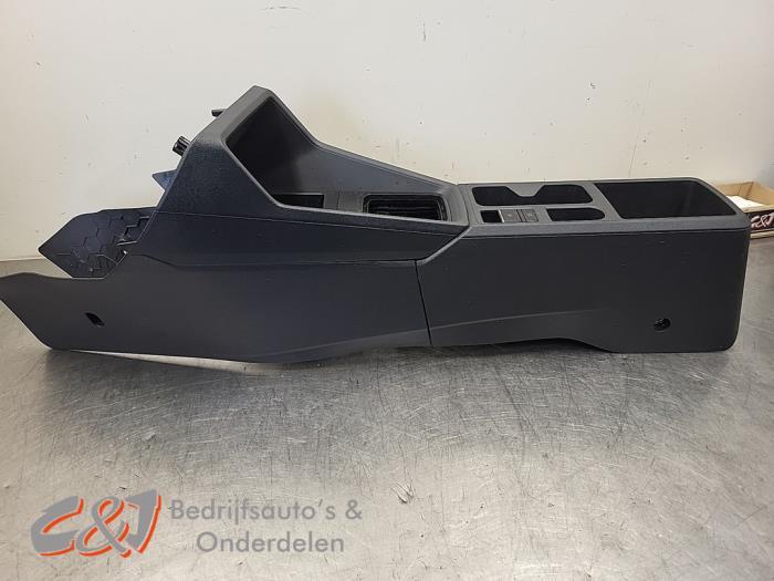 Middenconsoles van een Volkswagen Caddy, Gebruikt, -, Volkswagen, -