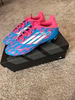 Voetbalschoenen maat 39 1/3, Maat XS of kleiner, Ophalen of Verzenden, Zo goed als nieuw, Schoenen