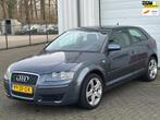 Audi A3 1.6 Attraction Pro Line 102pk 75kw, Climate, Cruise,, Auto's, Voorwielaandrijving, Stof, Gebruikt, Zwart