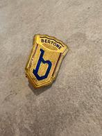 Vintage Bertone Badge Alfa Romeo Giulietta/2600, Auto-onderdelen, Carrosserie en Plaatwerk, Gebruikt, Voor, Ophalen of Verzenden