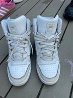 Zgan FILA sneakers mt 39, Wit, Ophalen of Verzenden, Fila, Sneakers of Gympen