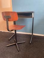 Vintage schooltafeltje met stoel, Kinderen en Baby's, Ophalen, Gebruikt, Stoel(en)