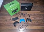 X Box One met 3 controllers, 500 GB, Xbox One, Ophalen of Verzenden, Zo goed als nieuw
