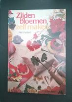Zijdebloemen zelf maken, Ophalen of Verzenden, Zo goed als nieuw