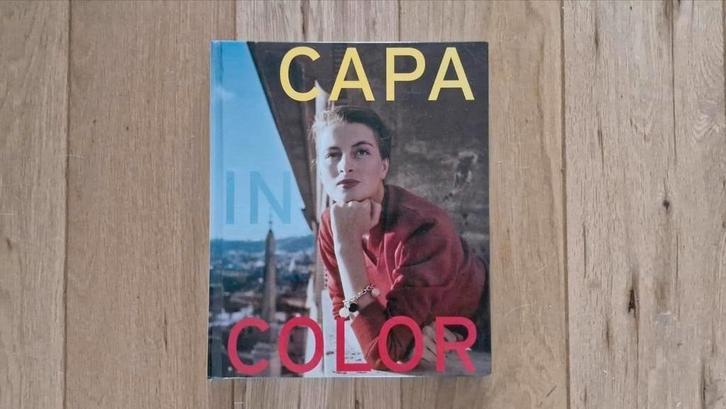 Robert Capa - In Colour - Magnum Photography, Boeken, Kunst en Cultuur | Fotografie en Design, Zo goed als nieuw, Fotografen, Ophalen of Verzenden