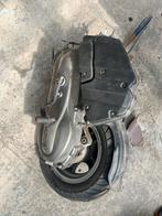 Hexagon 150cc Blok, Ophalen