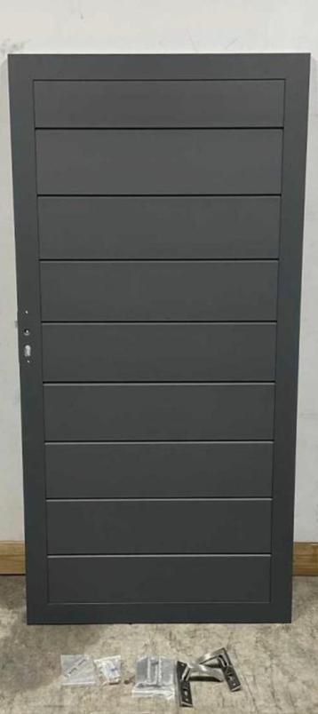 Tuinpoort tuindeuren schuttingdeuren ALUMINIUM of COMPOSIET  beschikbaar voor biedingen